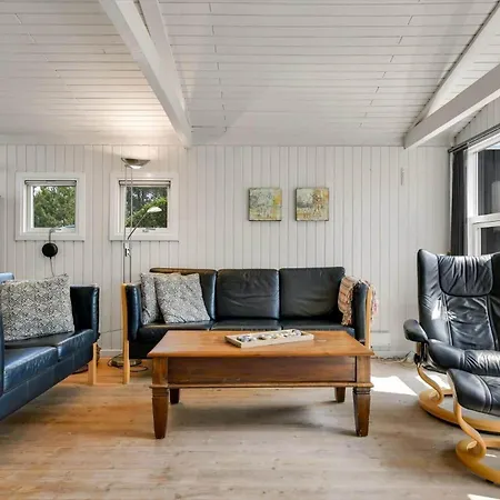 Bv320-blavand-nordkrogen-1 بيت للعطل Blåvand